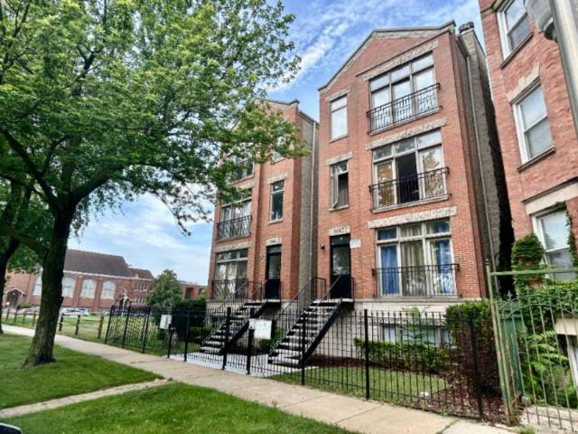 3 bedroom, Chicago IL 60637 LS105391532