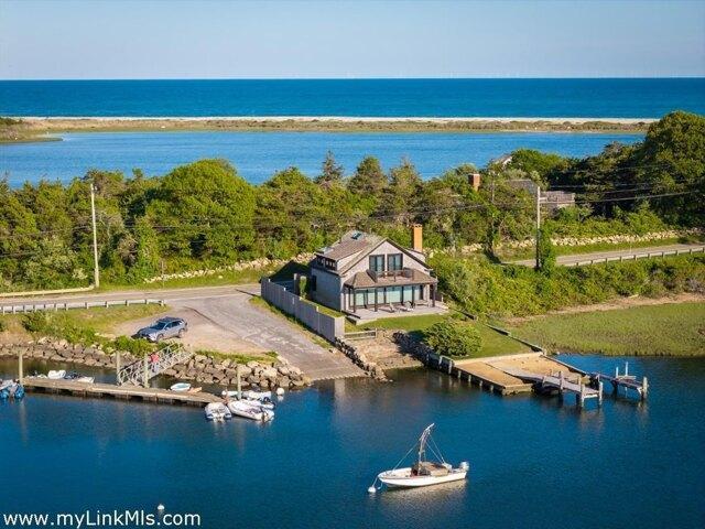 3 bedroom, Chilmark MA 02535 105575334
