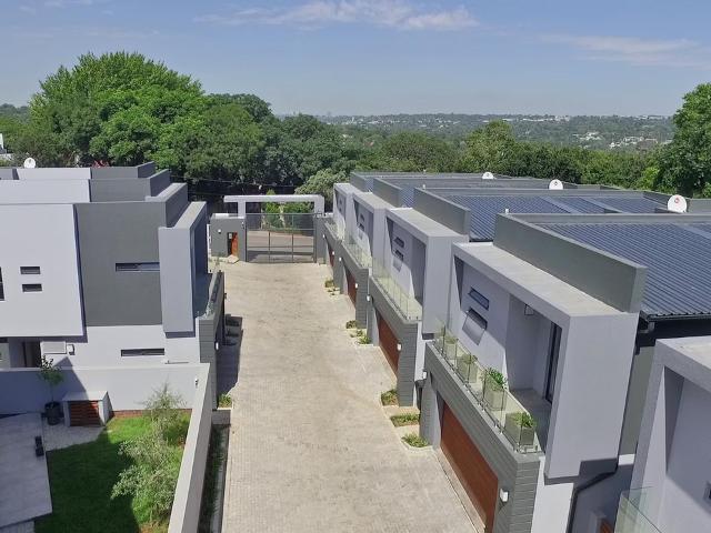 3 Bedroom Cluster To Let in Bryanston