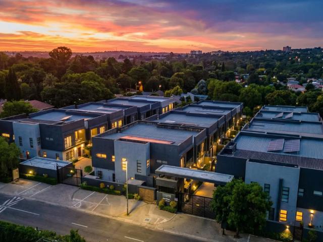 3 Bedroom Cluster To Let in Edenburg