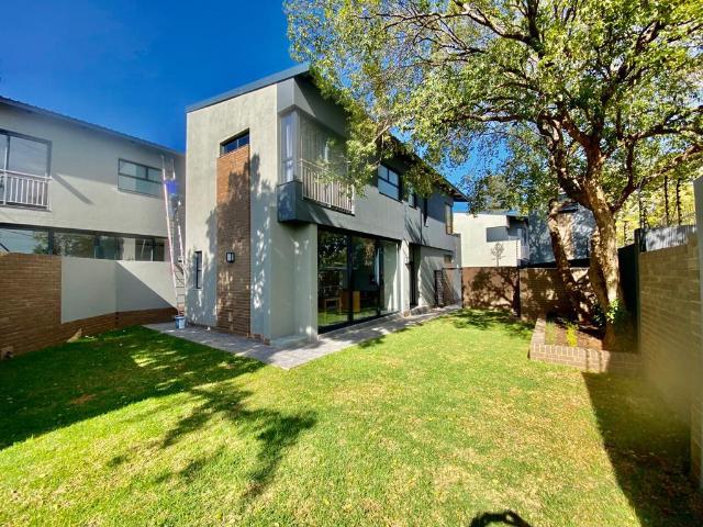 3 Bedroom Cluster To Let in Menlo Park