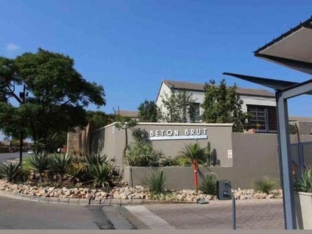 3 Bedroom cluster to rent in North Riding, Randburg