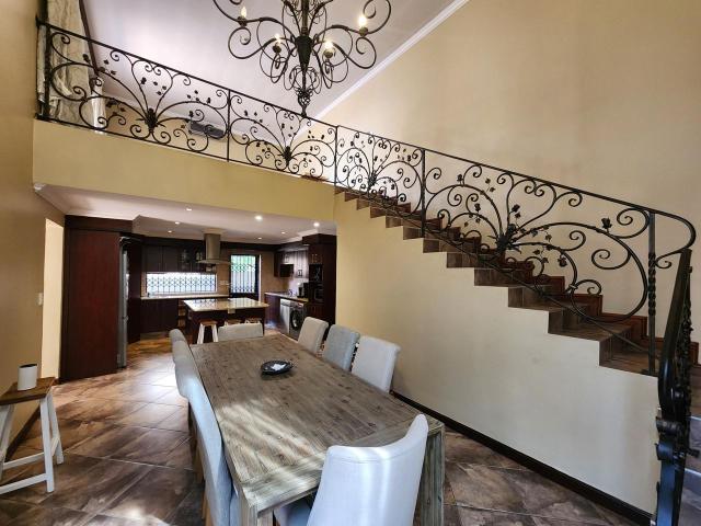 3 Bedroom cluster to rent in Barbeque Downs, Midrand