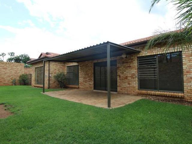 3 Bedroom Cluster in Radiokop