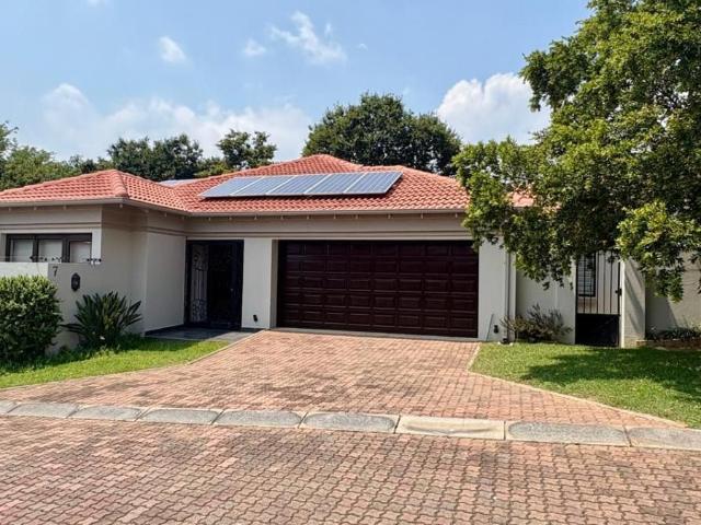 3 Bedroom cluster rented in Edenburg, Sandton