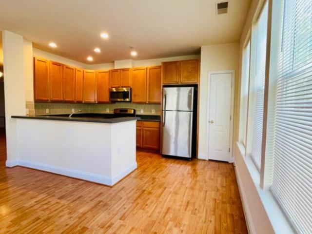 3 bedroom, Clarksburg MD 20871 LS103563342