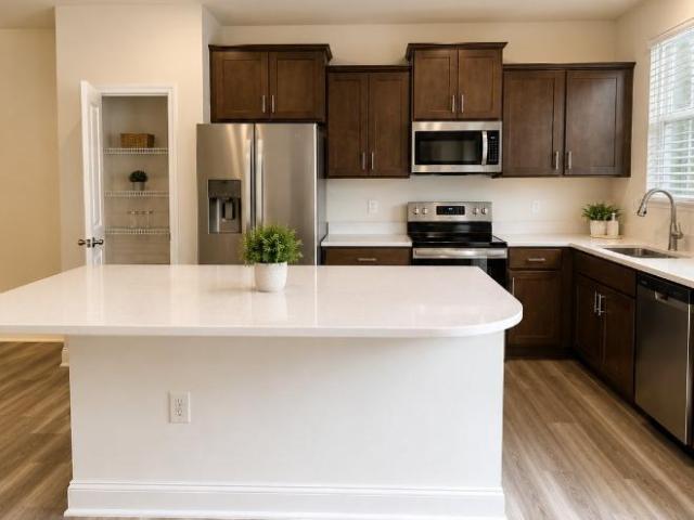 3 bedroom, Clayton NC 27520 105001109