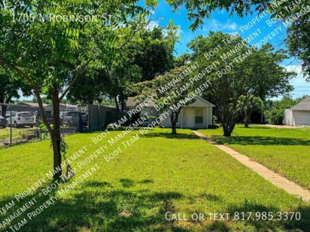 3 bedroom, Cleburne TX 76031 LS104734556