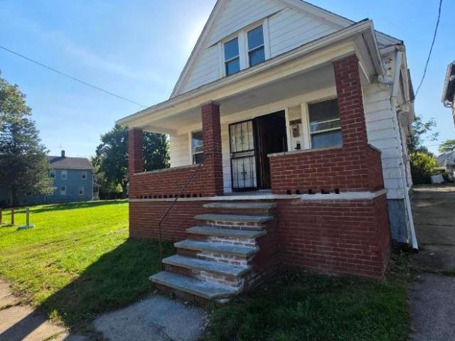 3 bedroom, Cleveland OH 44105 105779416