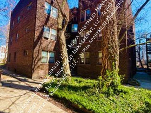 3 bedroom, Cleveland OH 44106 LS105673404