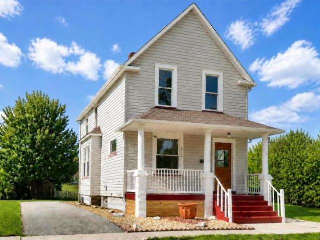 3 bedroom, Cleveland OH 44109 105777134
