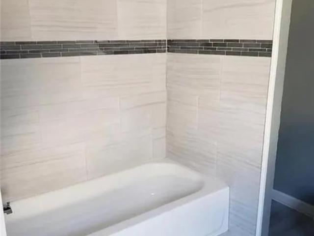3 bedroom, Cleveland OH 44103 105970068
