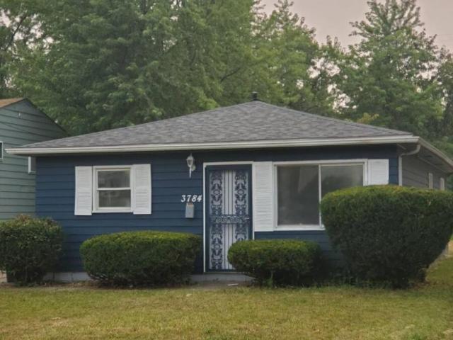 3 bedroom, Cleveland OH 44128 104515727