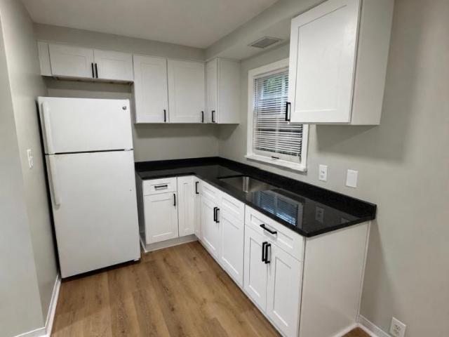 3 bedroom, Cleveland Heights OH 44121 LS105639867