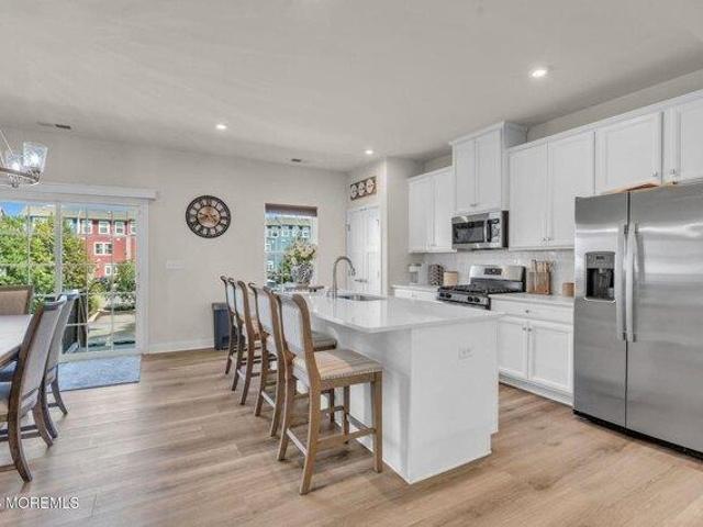 3 bedroom, Cliffwood NJ 07721 105292609
