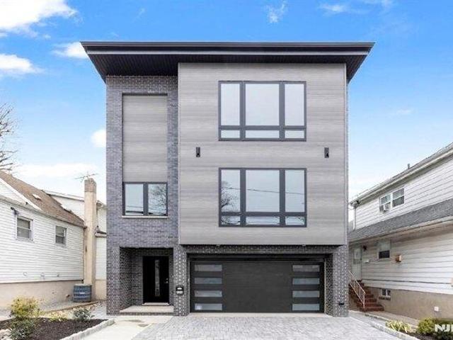 3 bedroom, Cliffside Park NJ 07010 105613356