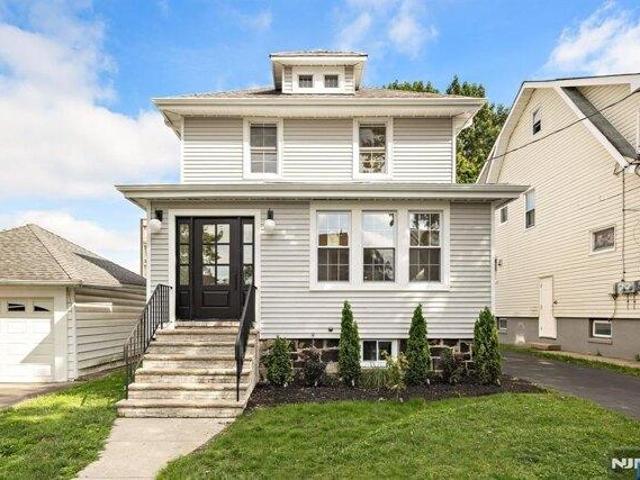 3 bedroom, Cliffside Park NJ 07010 105649710