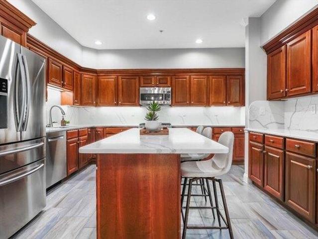 3 bedroom, Clinton MA 01510 104757321