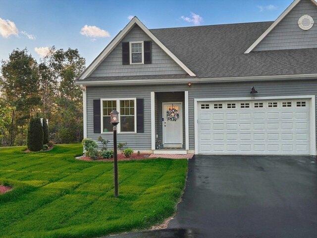 3 bedroom, Clinton MA 01510 104760414