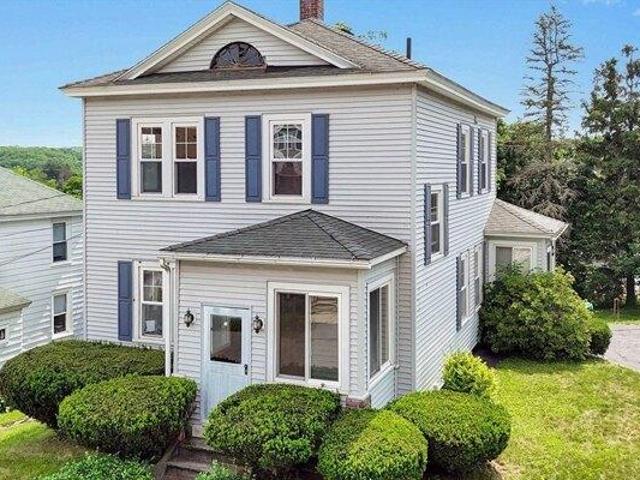 3 bedroom, Clinton MA 01510 104760105