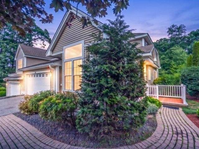 3 bedroom, Clinton MA 01510 105423498