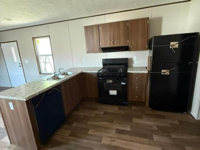 3 bedroom, Clinton NC 28328 106167595