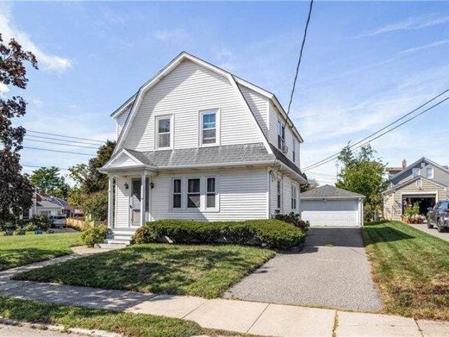 3 bedroom, Cranston RI 02905 105695269