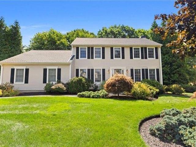 3 bedroom, Cranston RI 02921 105711358