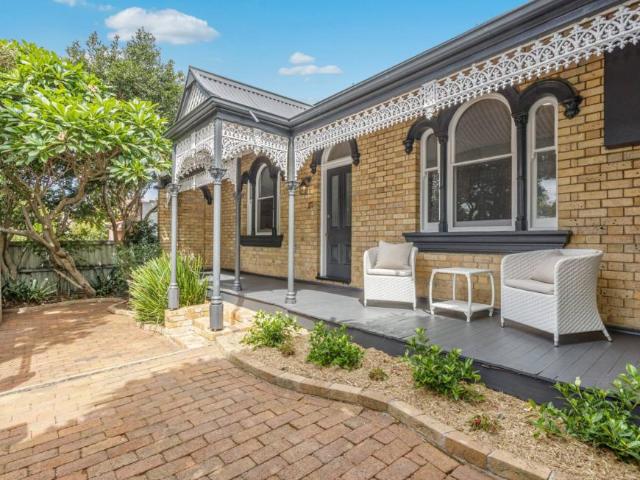 3 Bedroom House Crows Nest NSW 101909481