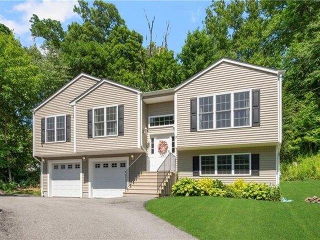 3 bedroom, Cumberland RI 02864 105401947