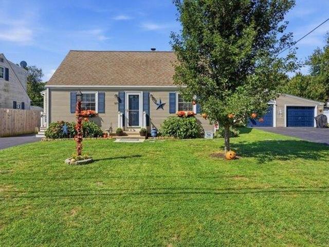 3 bedroom, Cumberland RI 02864 105495478