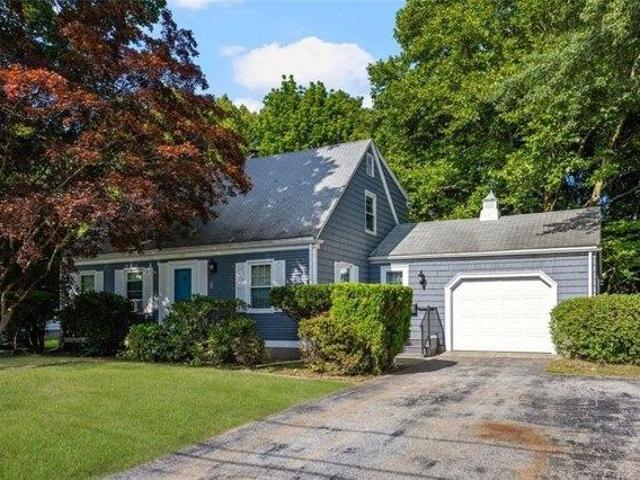 3 bedroom, Cumberland RI 02864 105386303