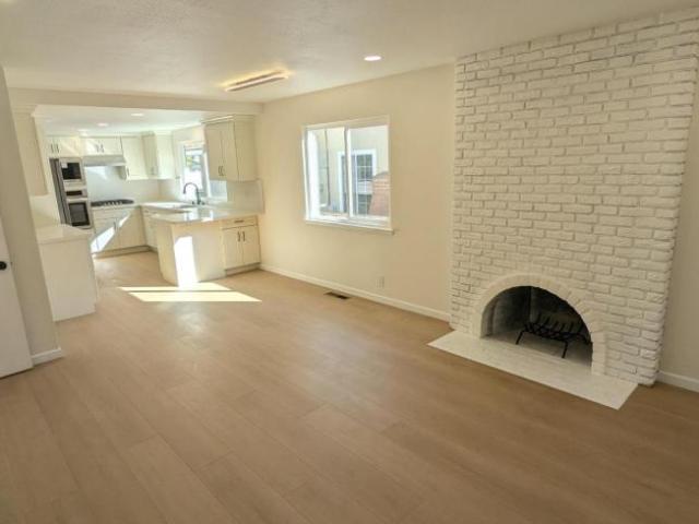 3 bedroom, Cupertino CA 95014 106190317