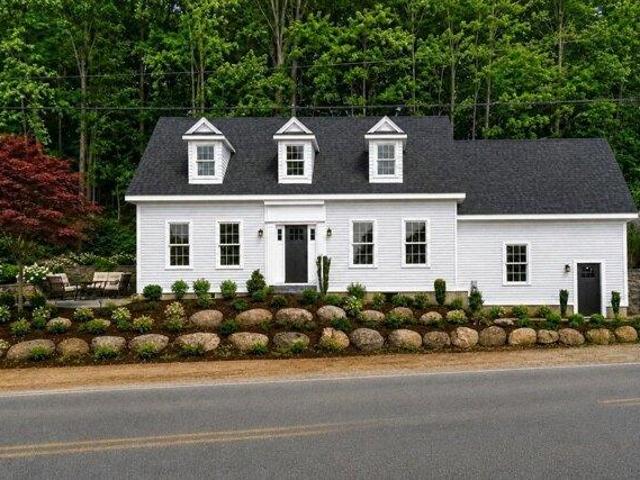 3 bedroom, Amesbury MA 01913 104352119