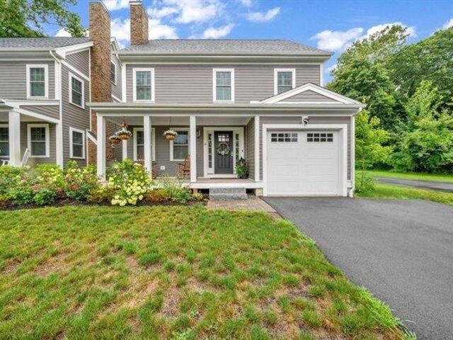 3 bedroom, Amesbury MA 01913 105495859