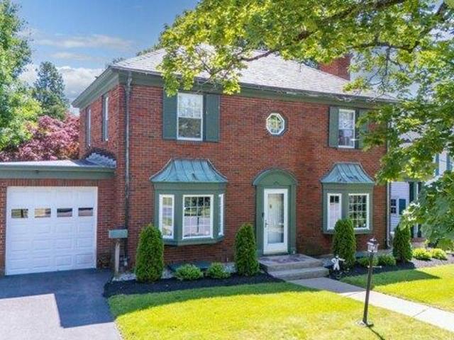 3 bedroom, Amsterdam NY 12010 105292204