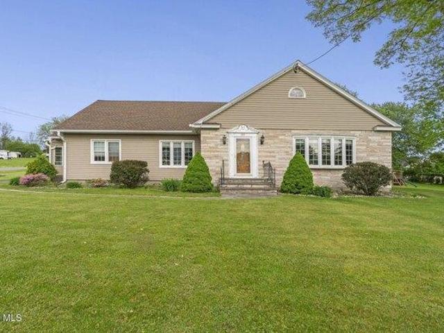 3 bedroom, Amsterdam NY 12010 105292427