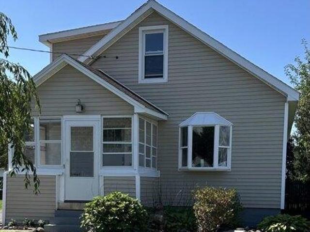 3 bedroom, Amsterdam NY 12010 105293240