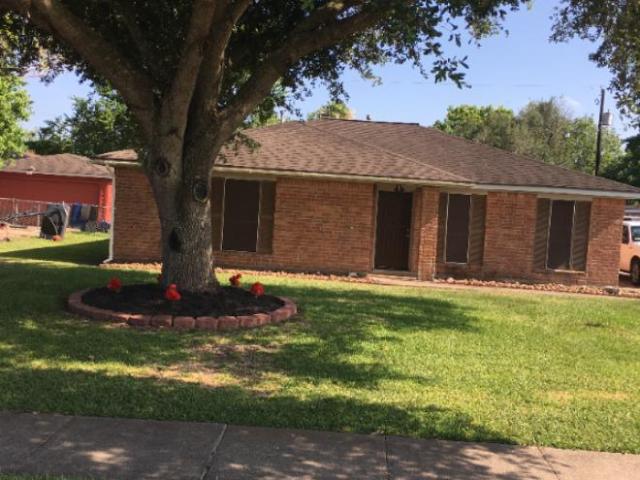 3 bedroom, Angleton TX 77515 105987530