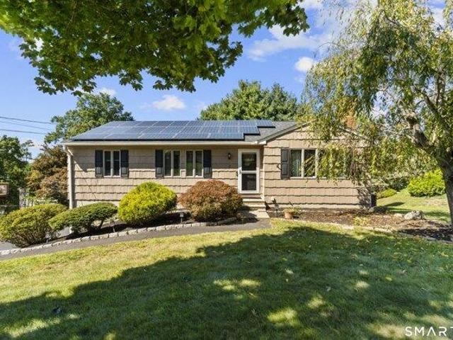 3 bedroom, Ansonia CT 06401 105798379