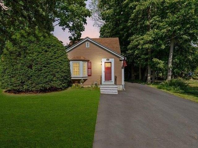 3 bedroom, Abington MA 02351 105401718