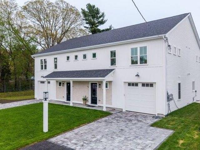 3 bedroom, Acushnet MA 02743 105474573
