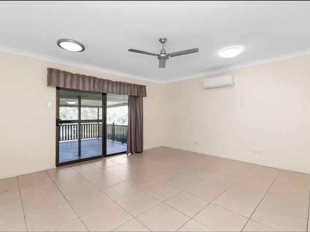 3 BEDROOM ACERAGE HOME IN OAK VALLEY + 2 SHEDS + UTILITY ROOM + 2 LIVING AREARS + LARGE DECK!