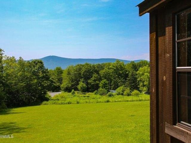 3 bedroom, Adams MA 01220 105441879