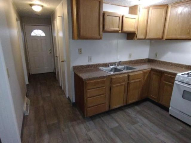 3 bedroom, Akron OH 44306 106062262