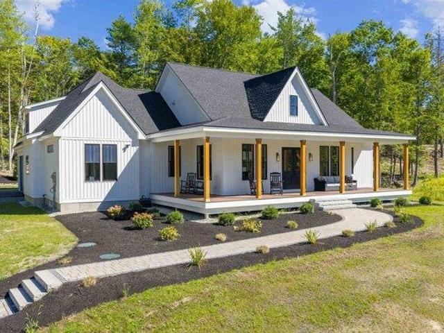 3 bedroom, Alton NH 03809 105659100