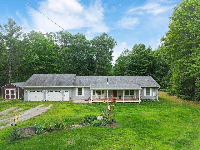 3 bedroom, Albion ME 04910 105652498