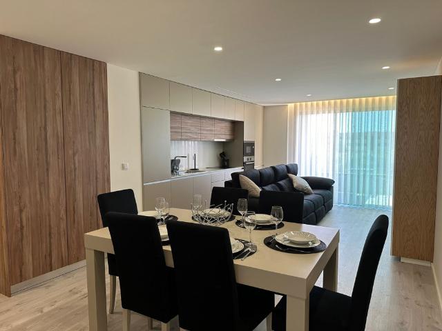 3 bedroom apartment near the beach