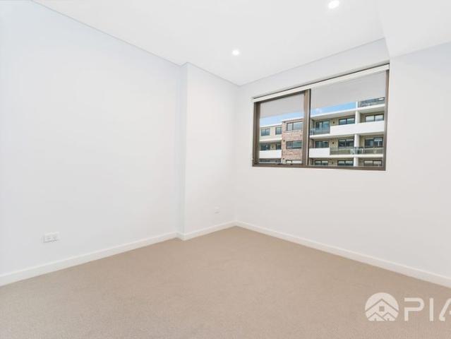 3 bedroom Apartment. NOW LEASING!