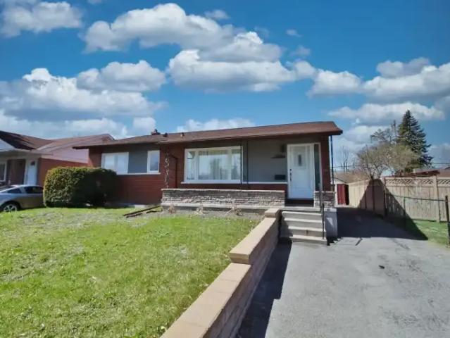 3 Bedroom Apartment Ottawa ON 103920447